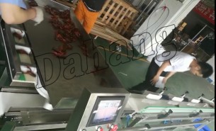 重量分選機(jī)促進(jìn)了小龍蝦產(chǎn)業(yè)巨頭時(shí)代的來(lái)臨！